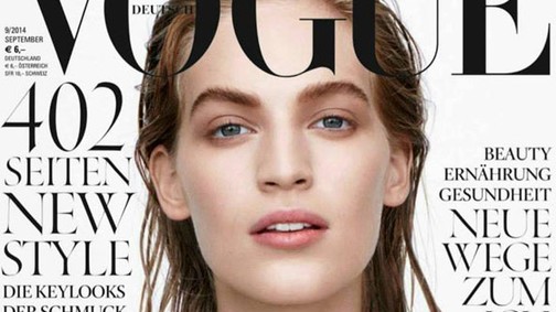 Axente Vanessa ismét a Vogue címlapján!