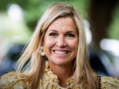 Maxima holland királyné élete legmerészebb ruhájában érkezett az állami vacsorára, minden szem rá szegeződött