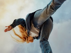 Itt van a jövő és az újrahasznosított anyagból készült Levi's farmer