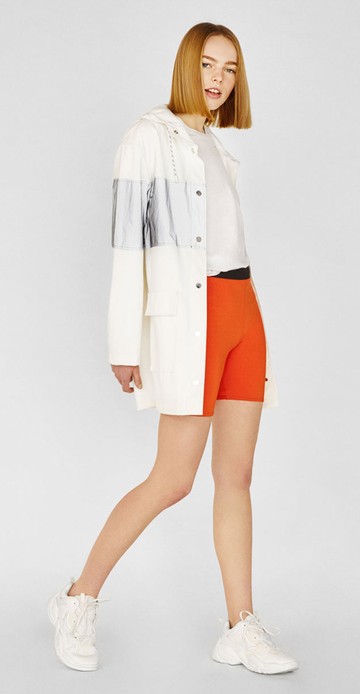 Esőkabát BERSHKA 9995 Ft