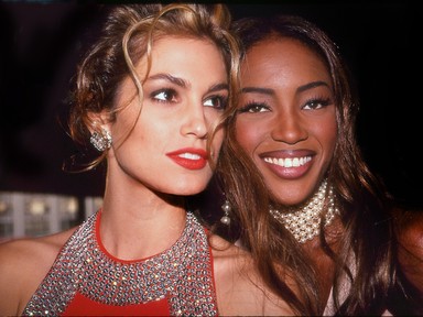 Szupermodellek a kulisszák mögött - dokusorozat készül a 80-90-es évek ikonjairól