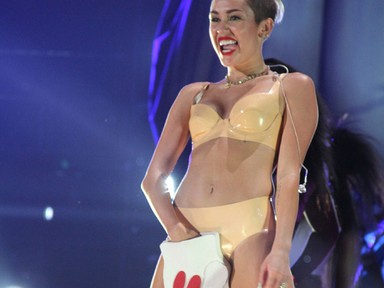 Miley Cyrus ismét nagyot alkotott