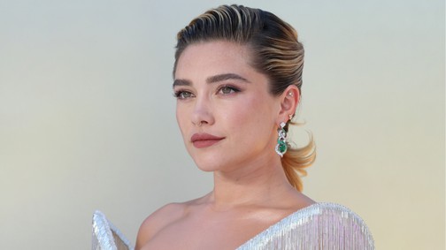 Florence Pugh meztelenfelsője a legkockázatosabb ruhadarab, amit valaha láttunk a vörös szőnyegen