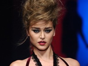 Ez az év legforróbb divatbemutatója!