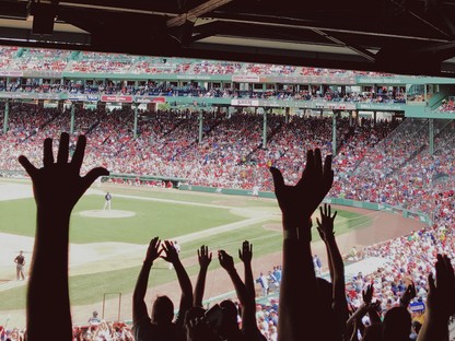 Imádja a sportot? Adj neki sportkönyvet karácsonyra