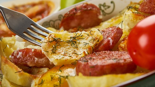 Jöjjenek a házias ízek: a legfinomabb rakott krumpli