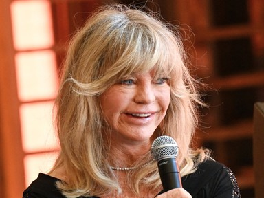 Goldie Hawn a vörös szőnyegen lopta el a showt, 80 évesen csak úgy sugárzik