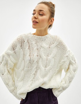 Kötött pulcsi BERSHKA 8995 Ft bershka.com