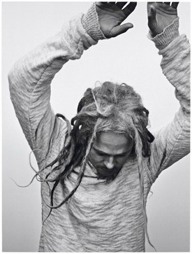 A raszta, a playboy, a gengszter - ezért imádjuk Brad Pittet