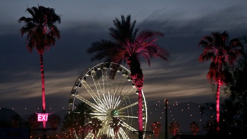 A topmodell jó nagyot rúgott a sztárok kedvenc fesztiváljába