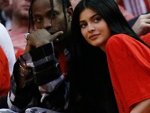 Először ment randizni Kylie Jenner és Travis Scott babájuk születése óta!