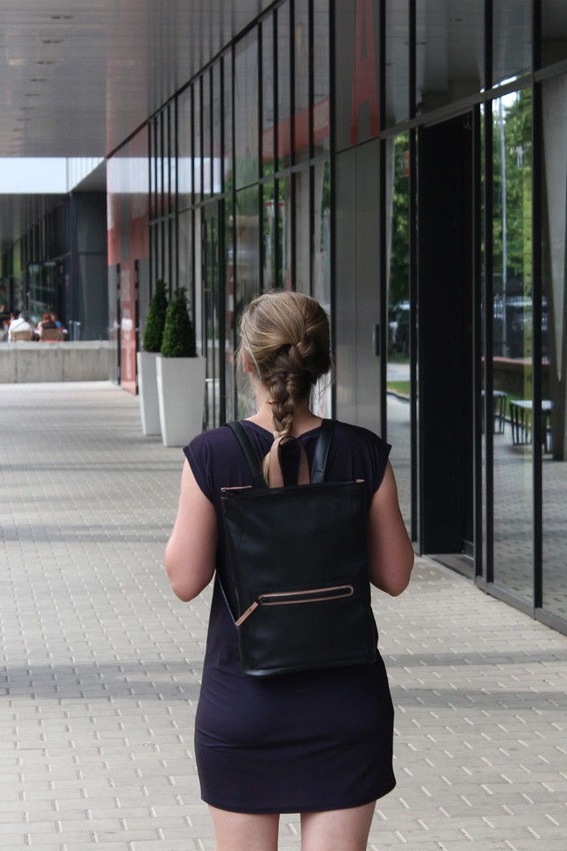 Takács Judit ma egy bohém ruhát visel