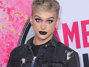 17 évesen elhunyt a beauty-guru: egy barátja szerint túladagolta magát