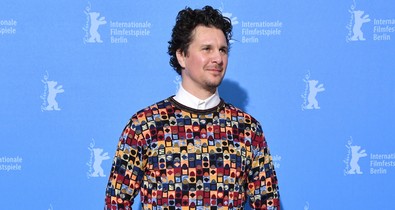 Nagy Ervin szívmelengető fotóval köszöntötte ikerlányait