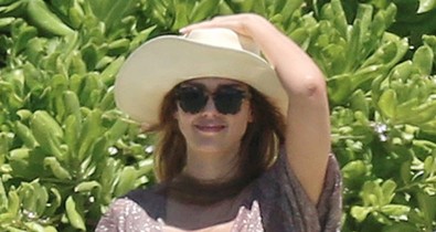 Jessica Alba bikinijéhez kell bátorság