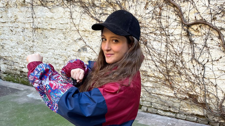    Cseri Hanni keddi szettje