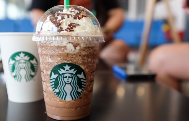 Kiráz a hideg a Starbucks halloweeni italától! Te bevállalnád?