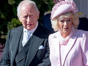 Károly király és Kamilla királyné 800 éves hagyományt törtek meg, ilyen eddig még soha nem történt