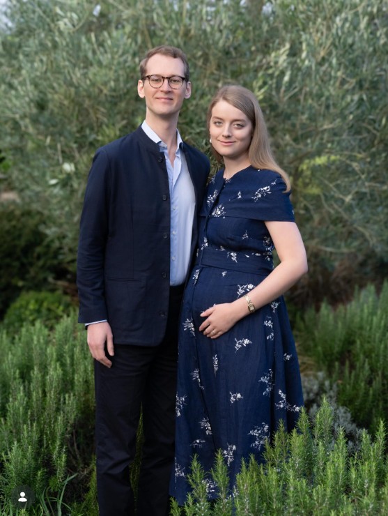 Timothy Vesterberg és Flora Vesterberg az első gyermeküket várják