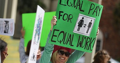 Te mennyivel keresel kevesebbet, mint egy férfi?