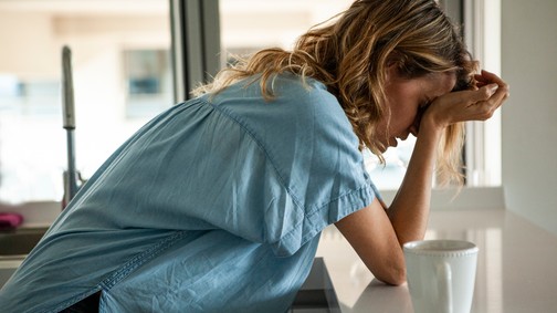 Folyton fáradt vagy és fáj a fejed? Valószínűleg nem szedsz eleget ebből a fontos vitaminból