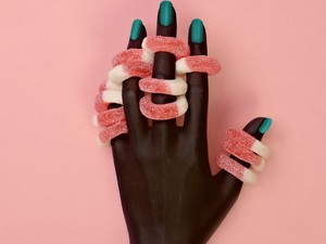 Az önkielégítés nem kritika a partner felé, hanem örömforrás, amihez nőként is jogod van