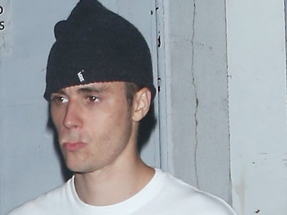 Justin Bieber ismét nagyon érdekes szettben az utcán
