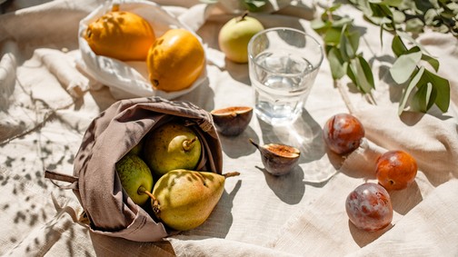 Nem lenne szabad gyümölcsöt enni esténként, méghozzá ezért