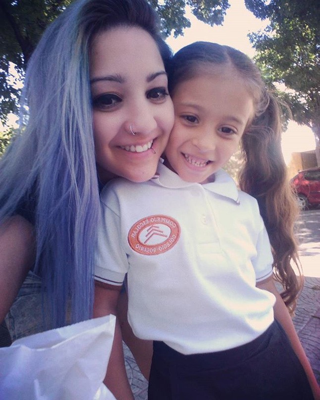 hajszín, hajfestés, instagram, farmer színű haj, farmerszín, közösségi média, hajtrend, trend