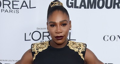 ÁLLJ! Serena Williams kristályokkal kirakott menyasszonyi Nike cipőjét LÁTNOD KELL