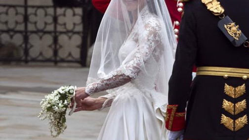 Kate Middleton McQueenben ment férjhez