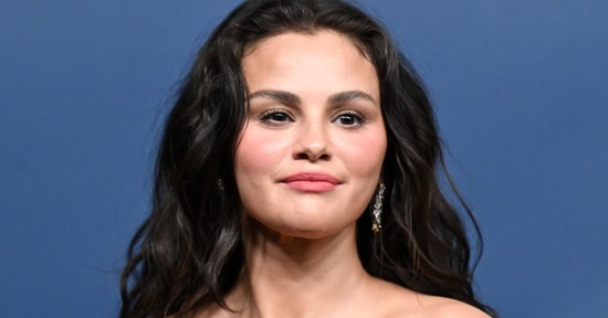 Selena Gomez élete legszebb ruhájában tarolt az Emmy-gálán, azonnal ellopta a show-t