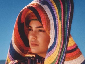 Honnan is ered a szivárvány zászló? A Pride és az LMBTQ közösség szimbóluma a divat kedvelt motívuma is