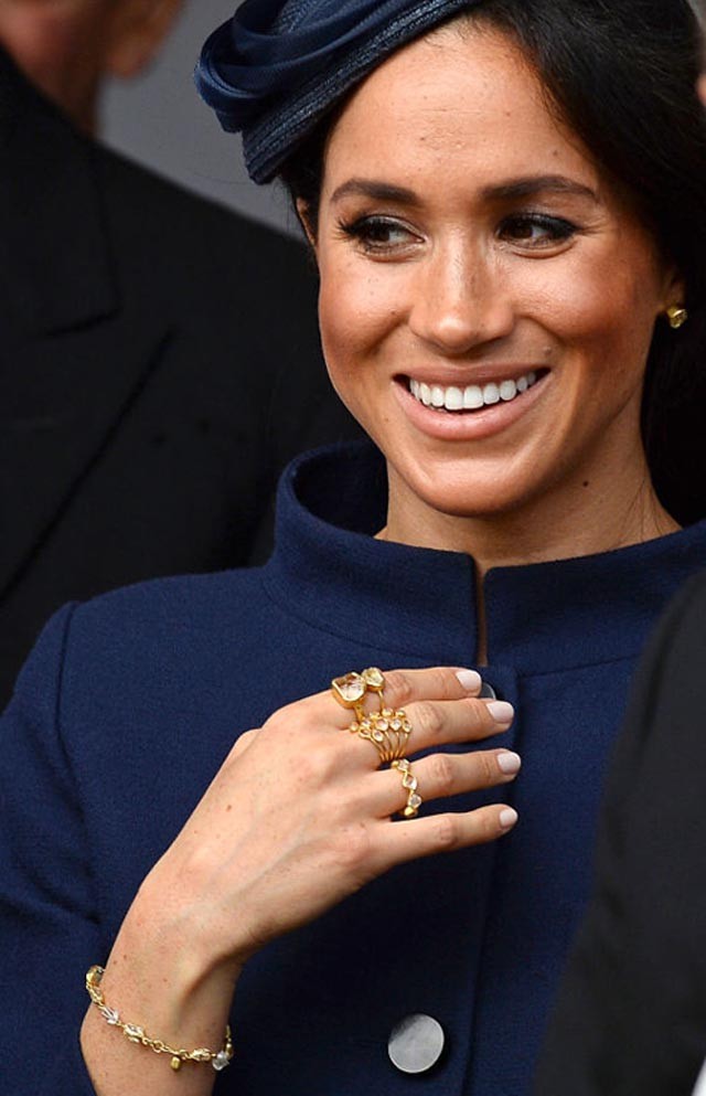 Meghan Markle már nem viseli jegygyűrűjét és jó oka van rá