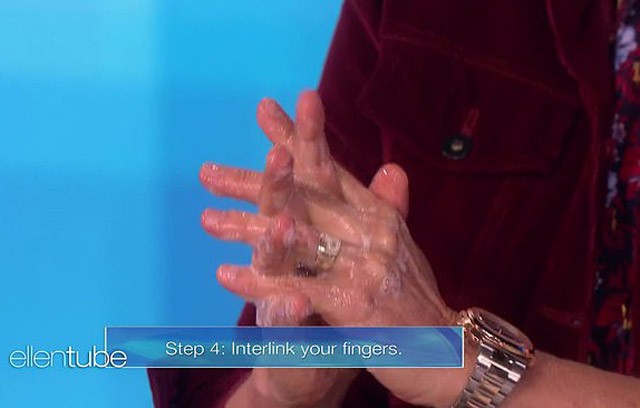 Ellen DeGeneres megtanít, hogyan moss kezet, hogy ne kapd el a koronavírust