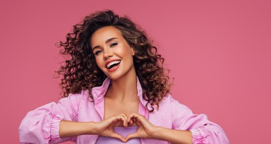 Könnyen zsírosodik a hajad? Erre a titkos eszközre lesz szükséged