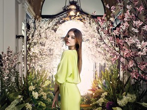 Palvin Barbara az il Bacio di Stile legújabb kampányában