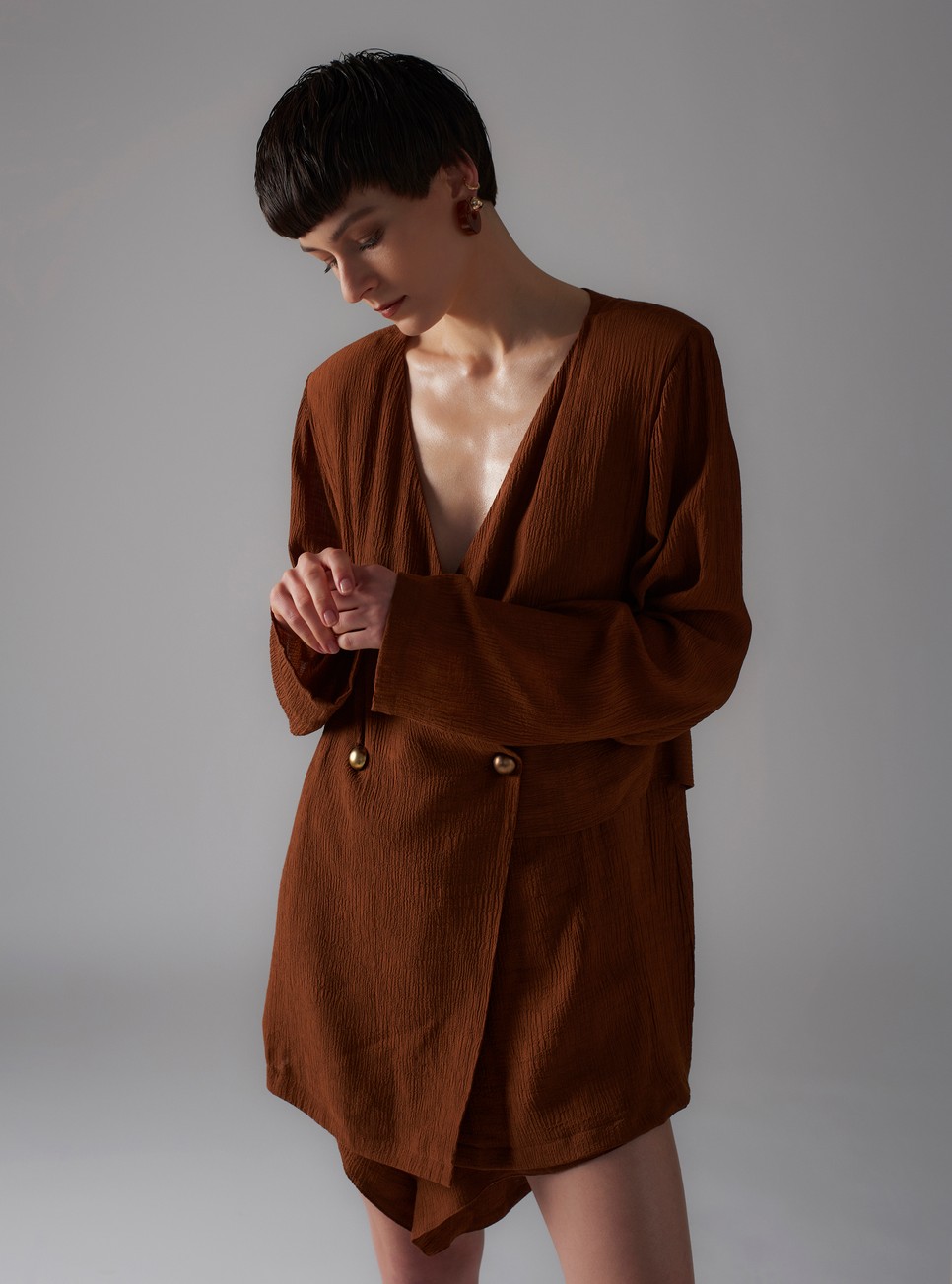 Minimalista, fenntartható nyári kollekcióval és különleges üzlettel újít a ZIA