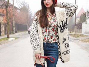 Trendi pulcsi anyától