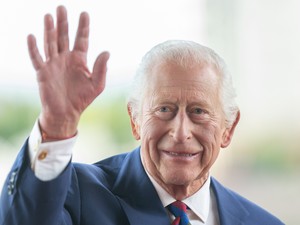 Hatalmas utazásra készül Károly király