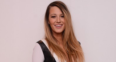 Ez ám a meglepetés! Blake Lively negyedik gyermekével várandós