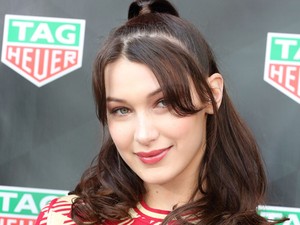 Legszívesebben lelopnánk Bella Hadidról ezt a pajkosan szexi ruhát