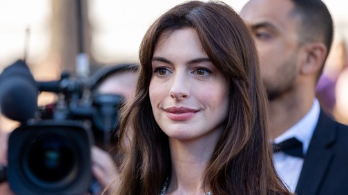 Anne Hathaway igazi hercegnőként jelent meg a cannes-i filmfesztiválon