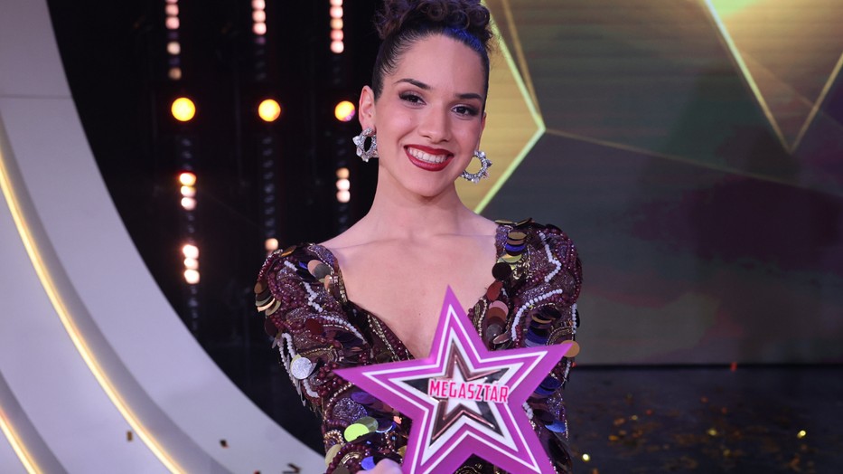 Mutatjuk, hogy nézett ki 10 évvel ezelőtt Lengyel Johanna, a Megasztár idei évadának győztese