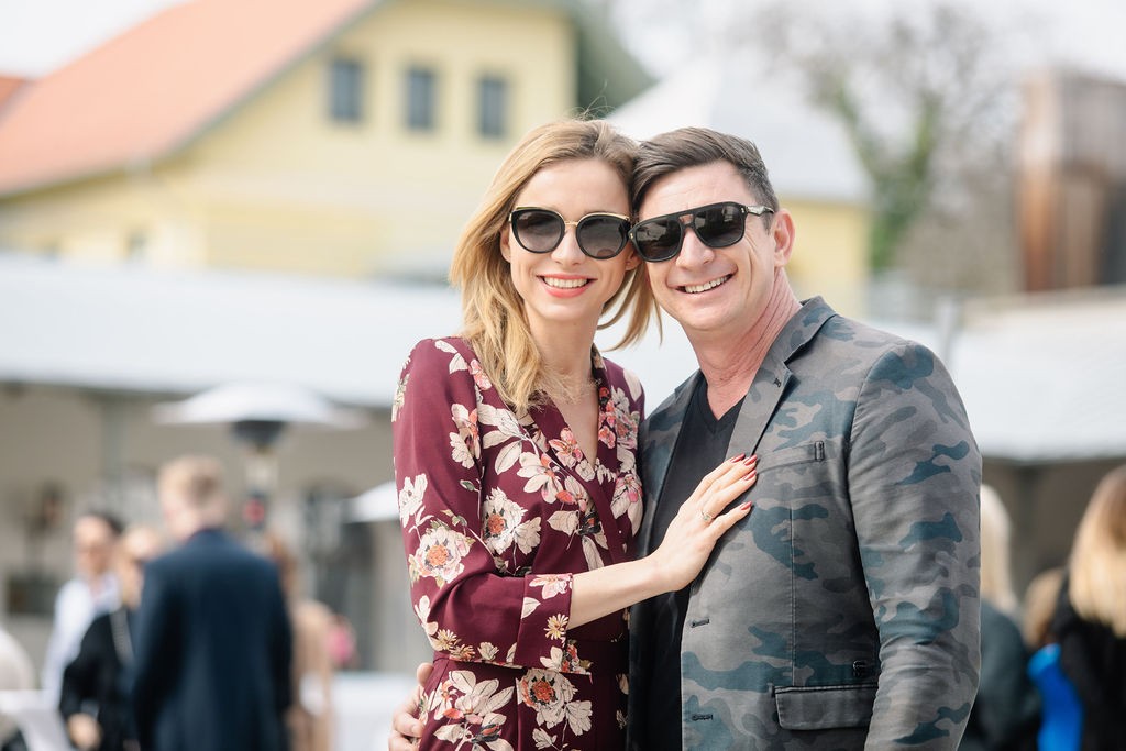 Dobos Evelin színésznő párjával, Kovács Dániel Richárddal érkezett