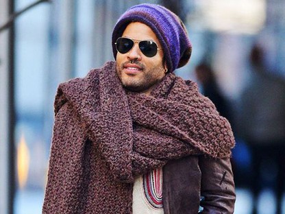 Lenny Kravitz már nem az extrém sálak királya! Jennifer Garner letaszította a trónról! 
