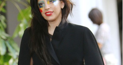Lady Gaga egész nap karakterben