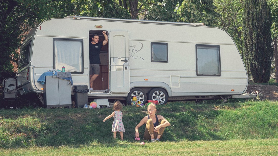 Németh Zsófia és Nagy Ferenc artistaként igazán kalandos életet él kislányukkal együtt