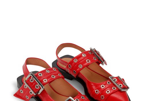 Ismerd meg a cipőt, ami soha nem megy ki a divatból!