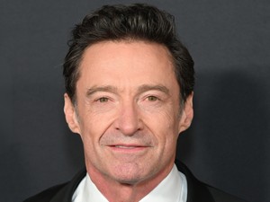 Hugh Jackman és új szerelme először jelent meg párként a vörös szőnyegen - és micsoda debütálás lett belőle